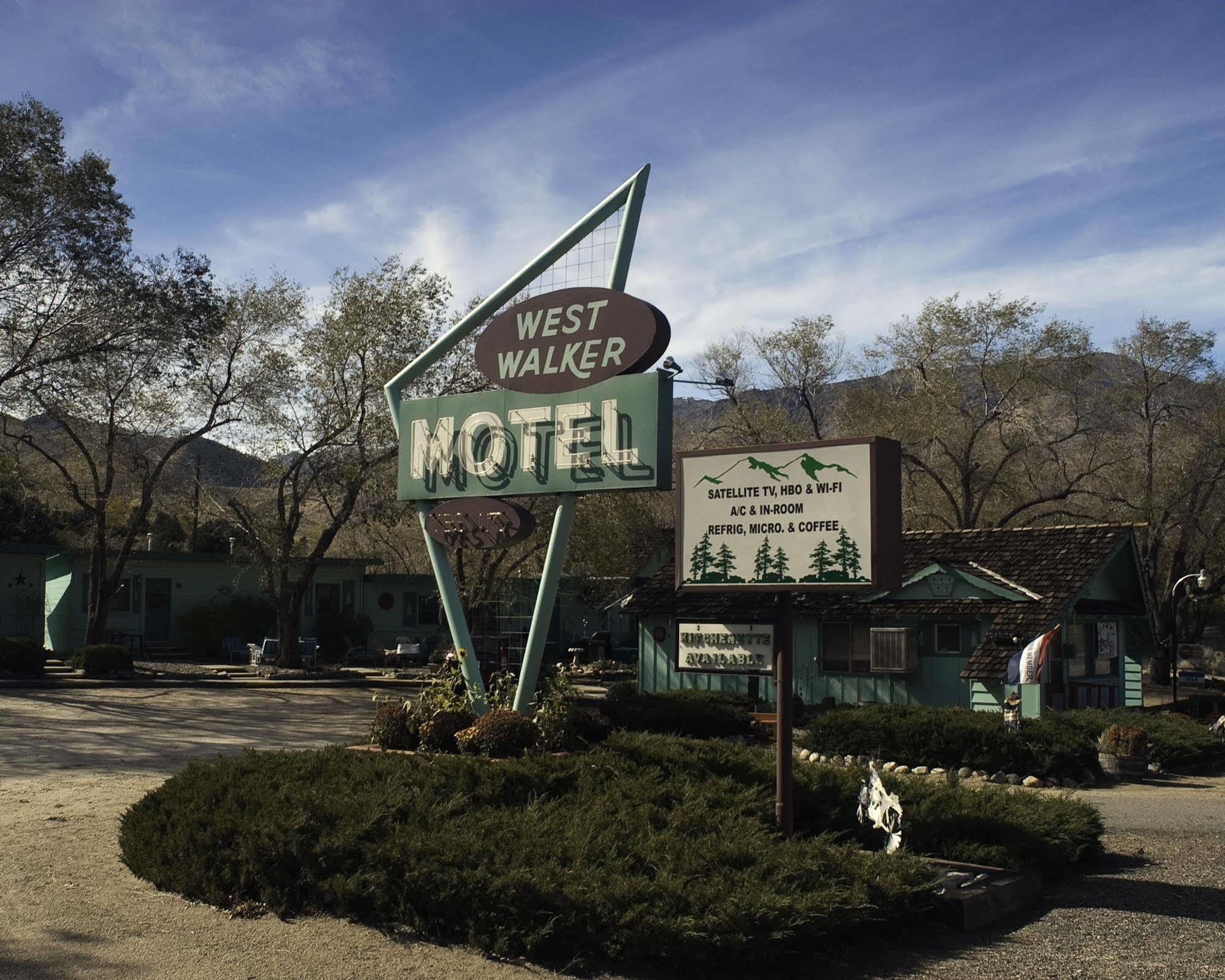 The Historic West Walker Motel Exterior photo